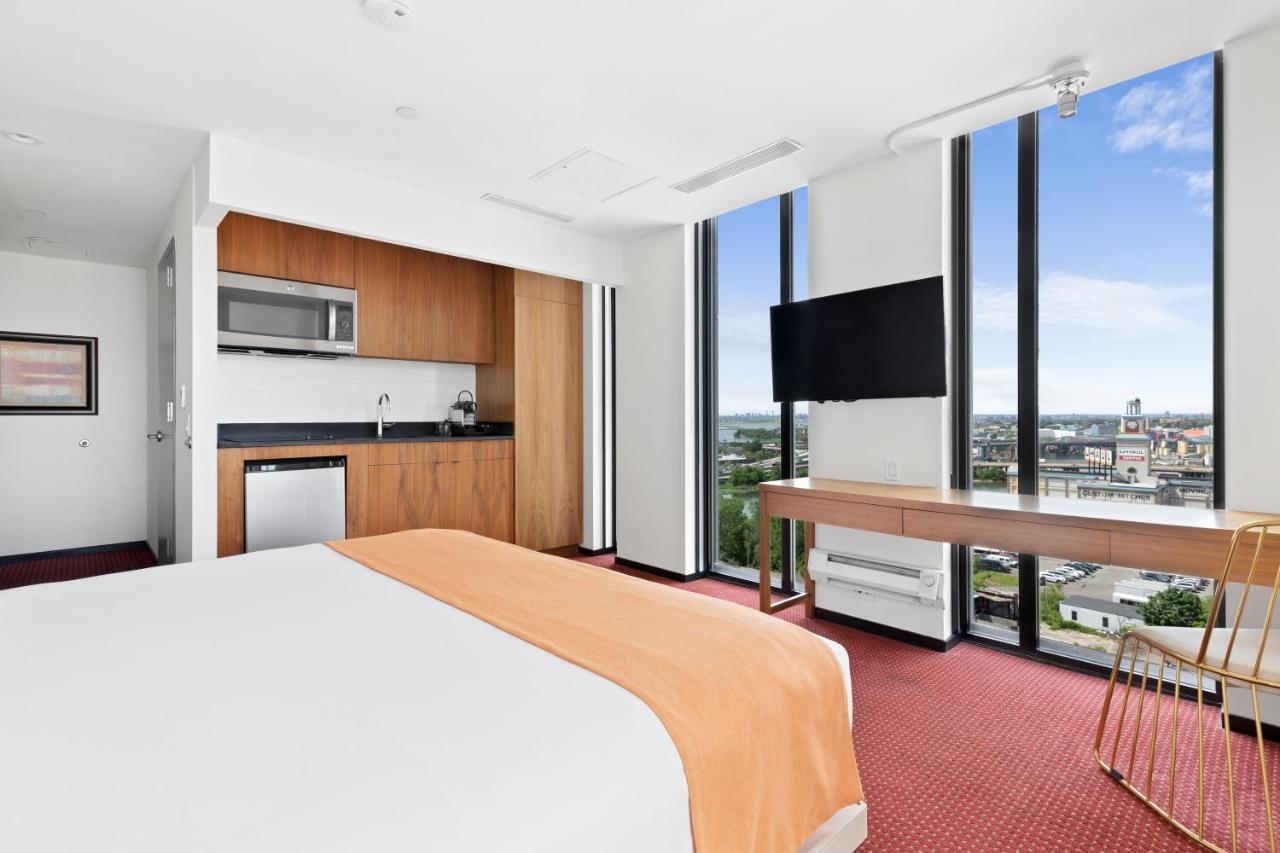 King Suite at The Parc Hotel