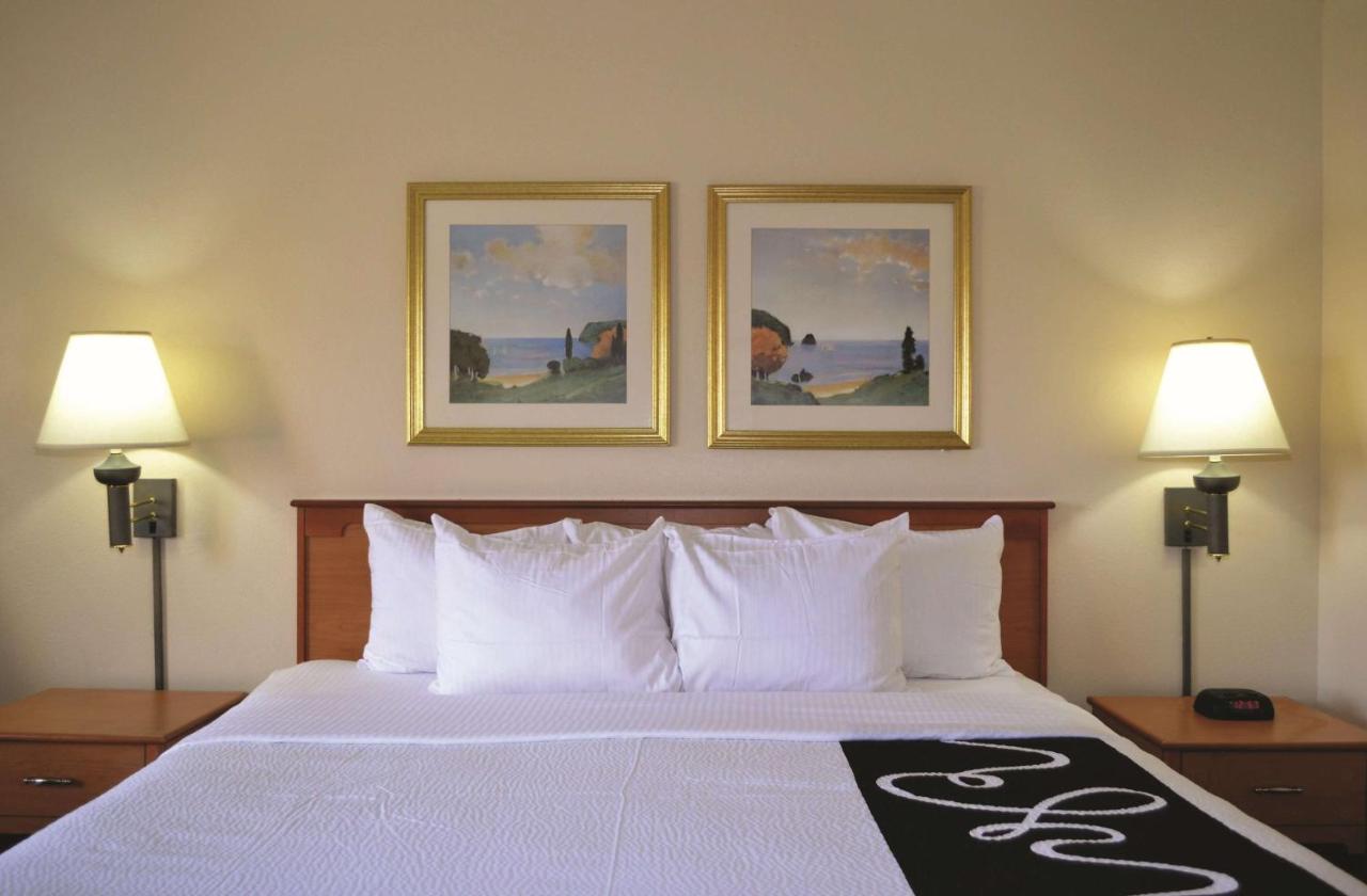 Deluxe King Studio Suite - Non-Smoking at La Quinta Inn & Suites by Wyndham Tampa Fairgrounds - Casino