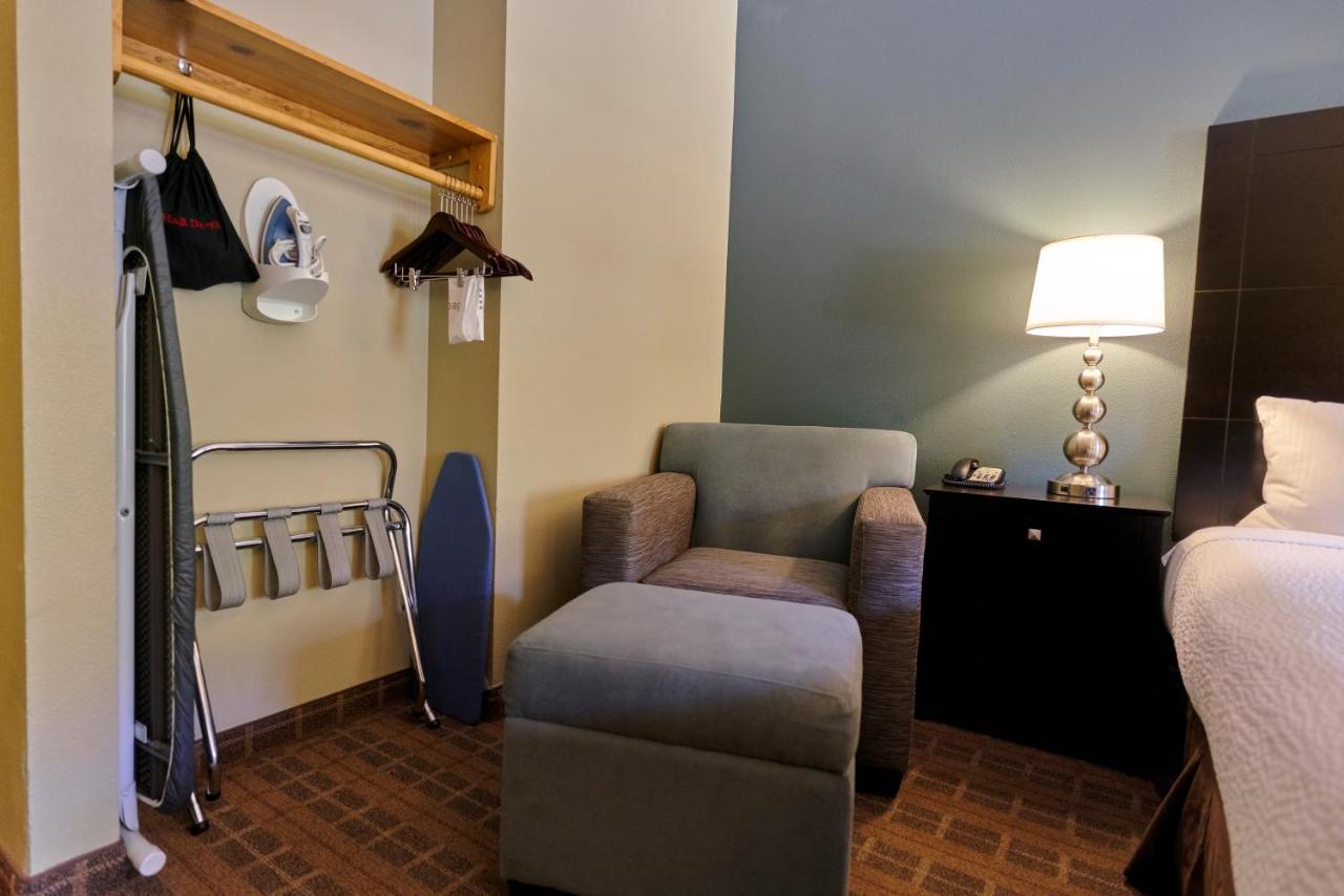 King Room - Disability Access at La Cuesta Inn, BW Signature Collection