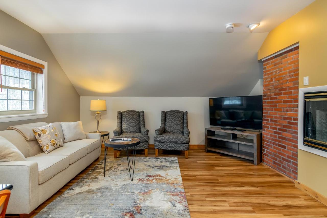 Two Bedroom Condo Main Inn at Grey Fox Inn