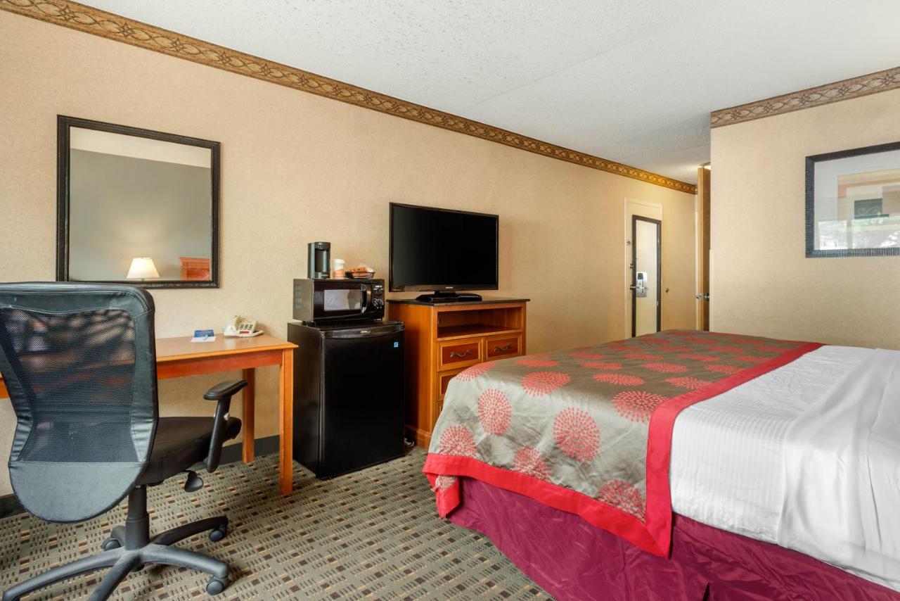 | Ramada by Wyndham Levittown Bucks County