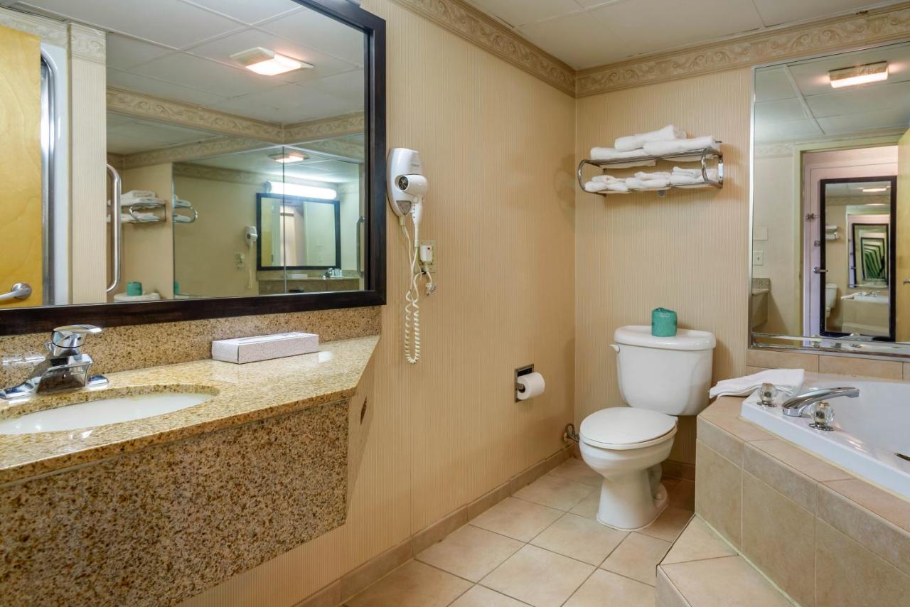 | Ramada by Wyndham Levittown Bucks County
