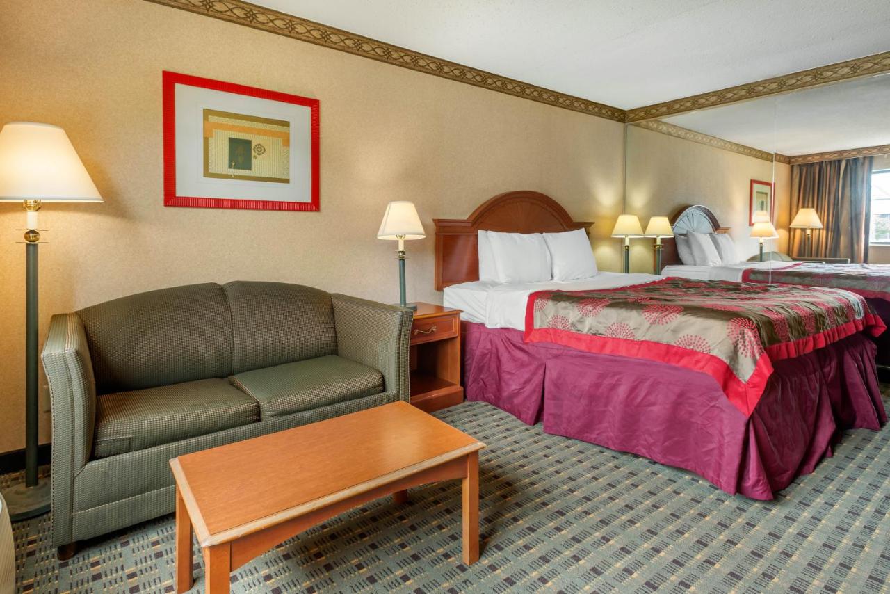  | Ramada by Wyndham Levittown Bucks County