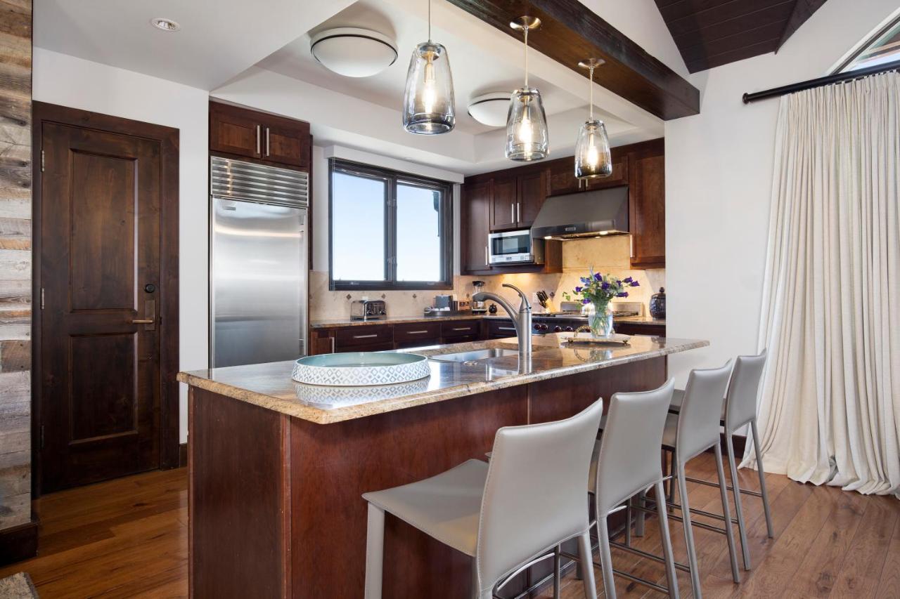 Five-Bedroom Penthouse at Relais & Châteaux Lumière by Dunton