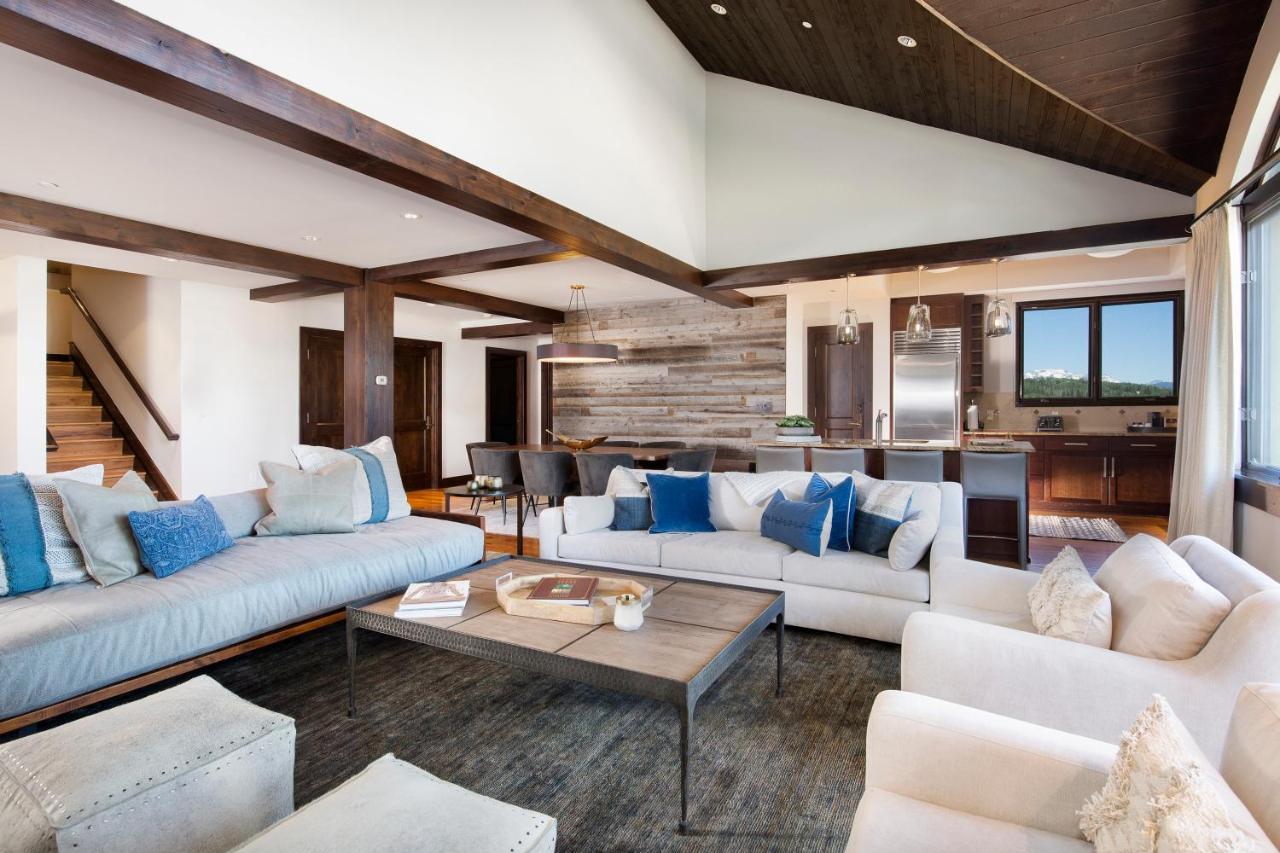 Five-Bedroom Penthouse at Relais & Châteaux Lumière by Dunton