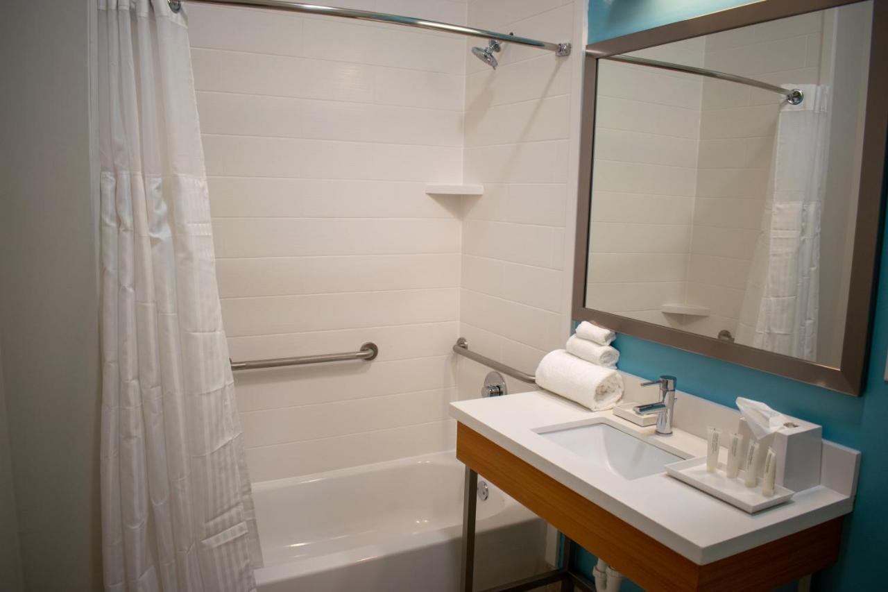 Family Suite at Centennial Plaza Resort Gulfport