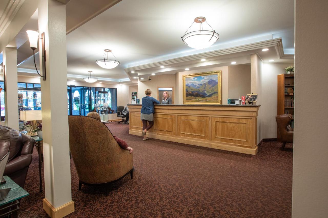 | Sophie Station Suites