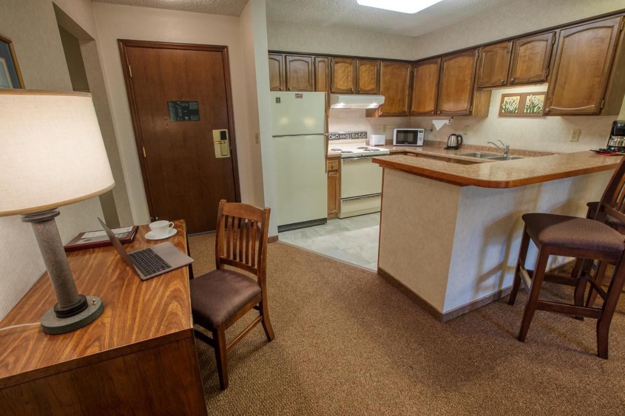  | Sophie Station Suites