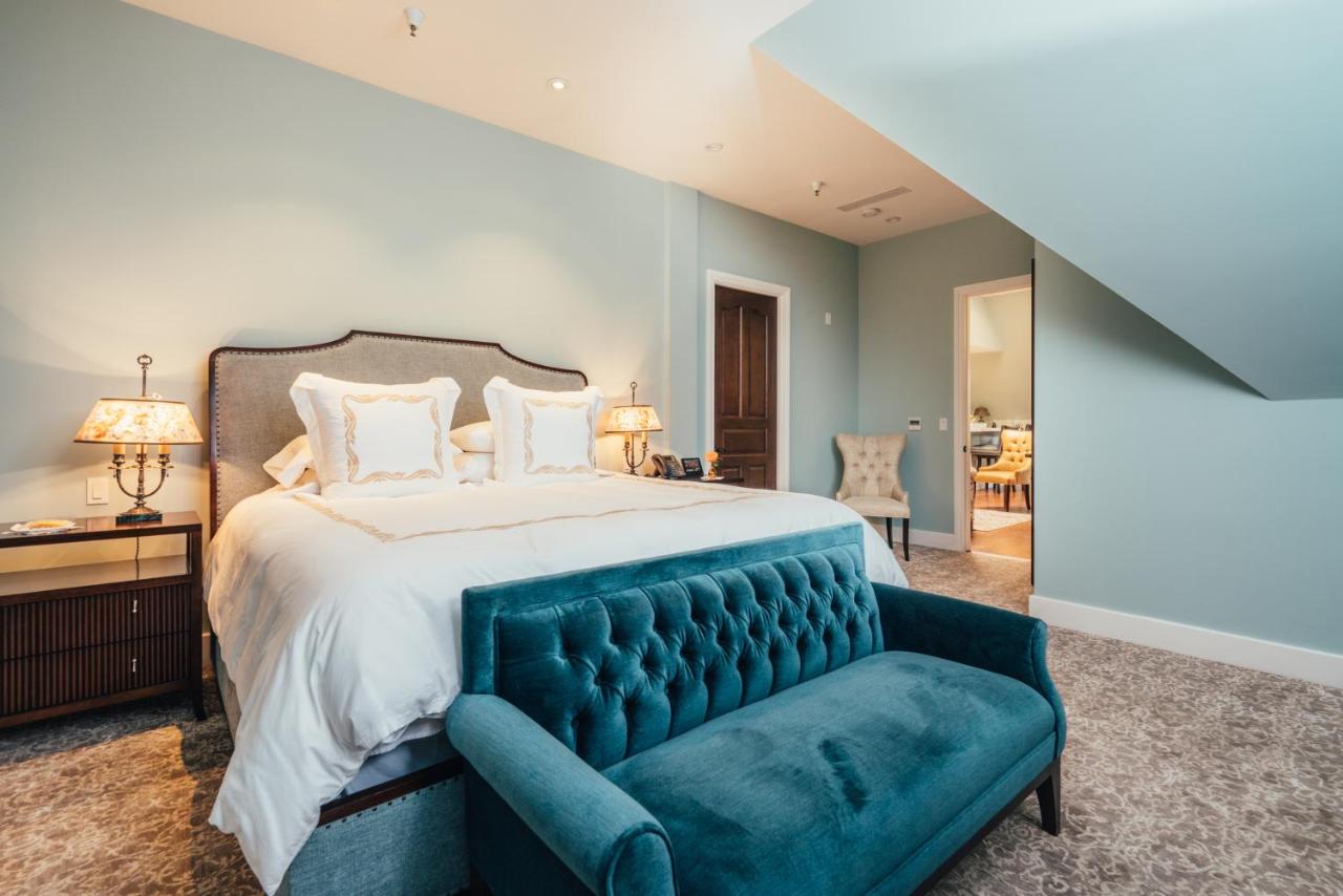 Royal Suite at Sutter Mansion