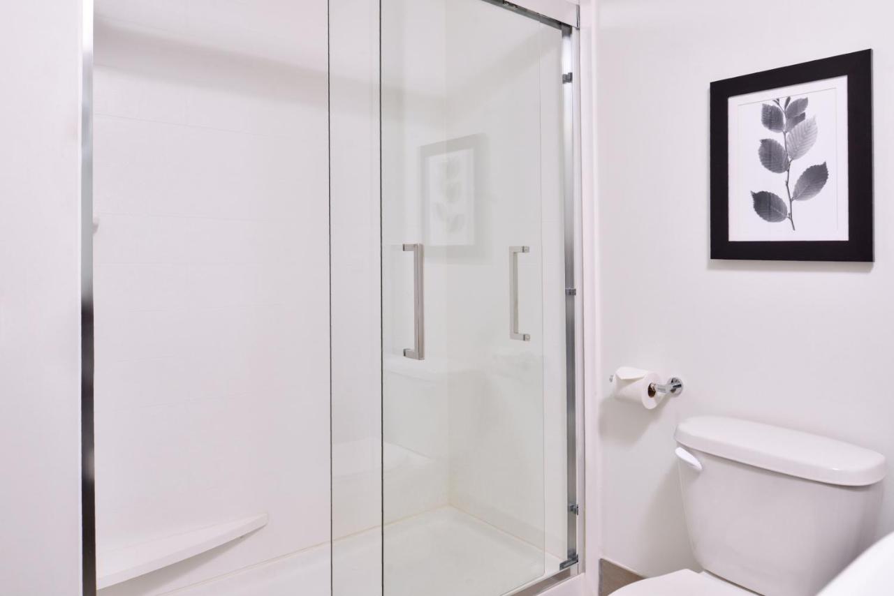 One-Bedroom King Suite at Country Inn & Suites by Radisson, Tinley Park, IL