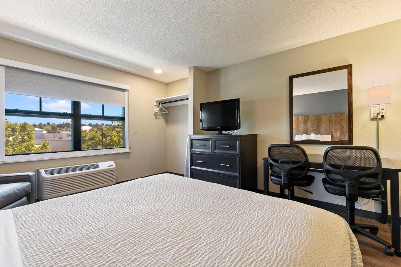 Queen Studio - Non-Smoking at Extended Stay America Suites San Ramon Bishop Ranch East