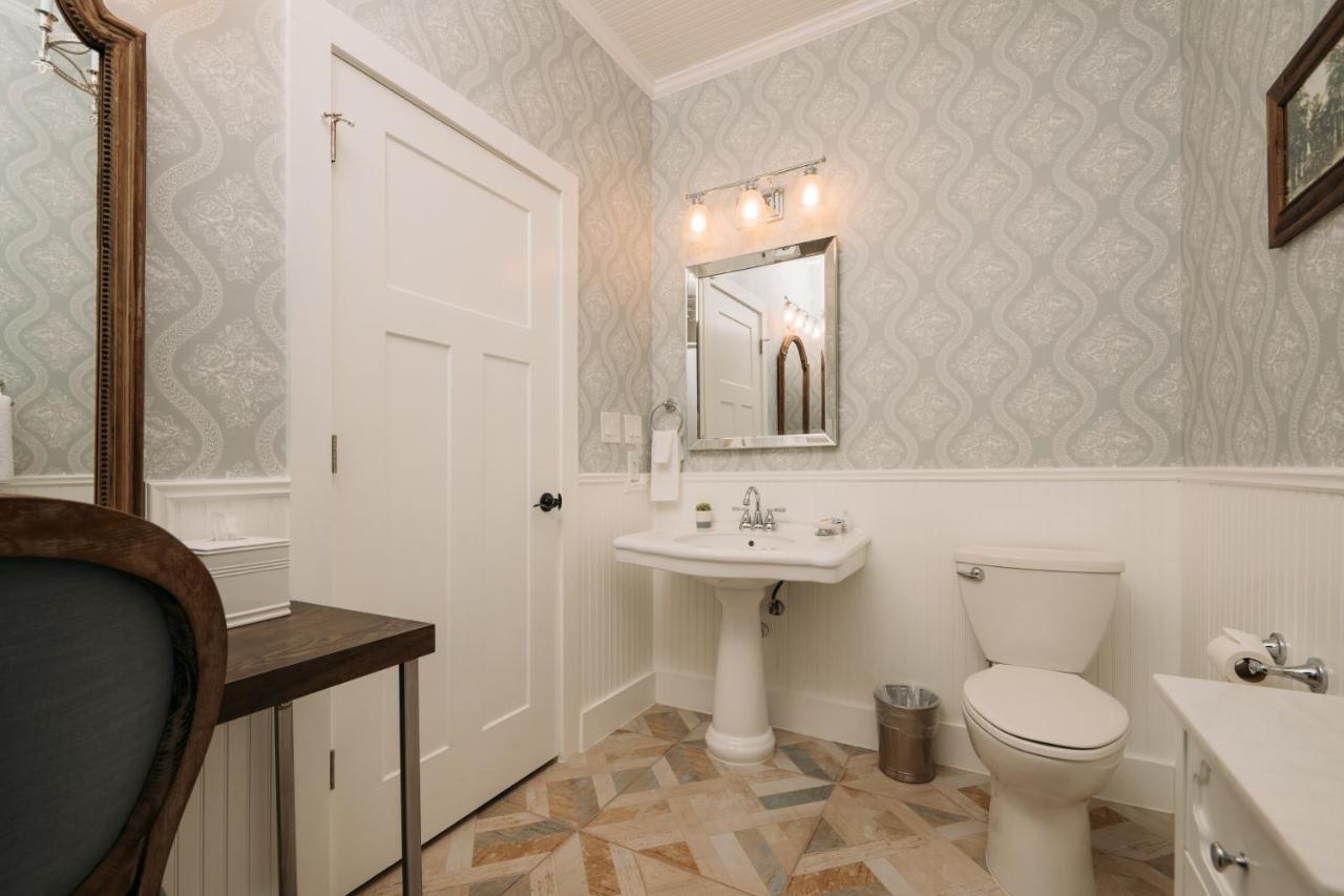 Deluxe Double Room at The Kendall