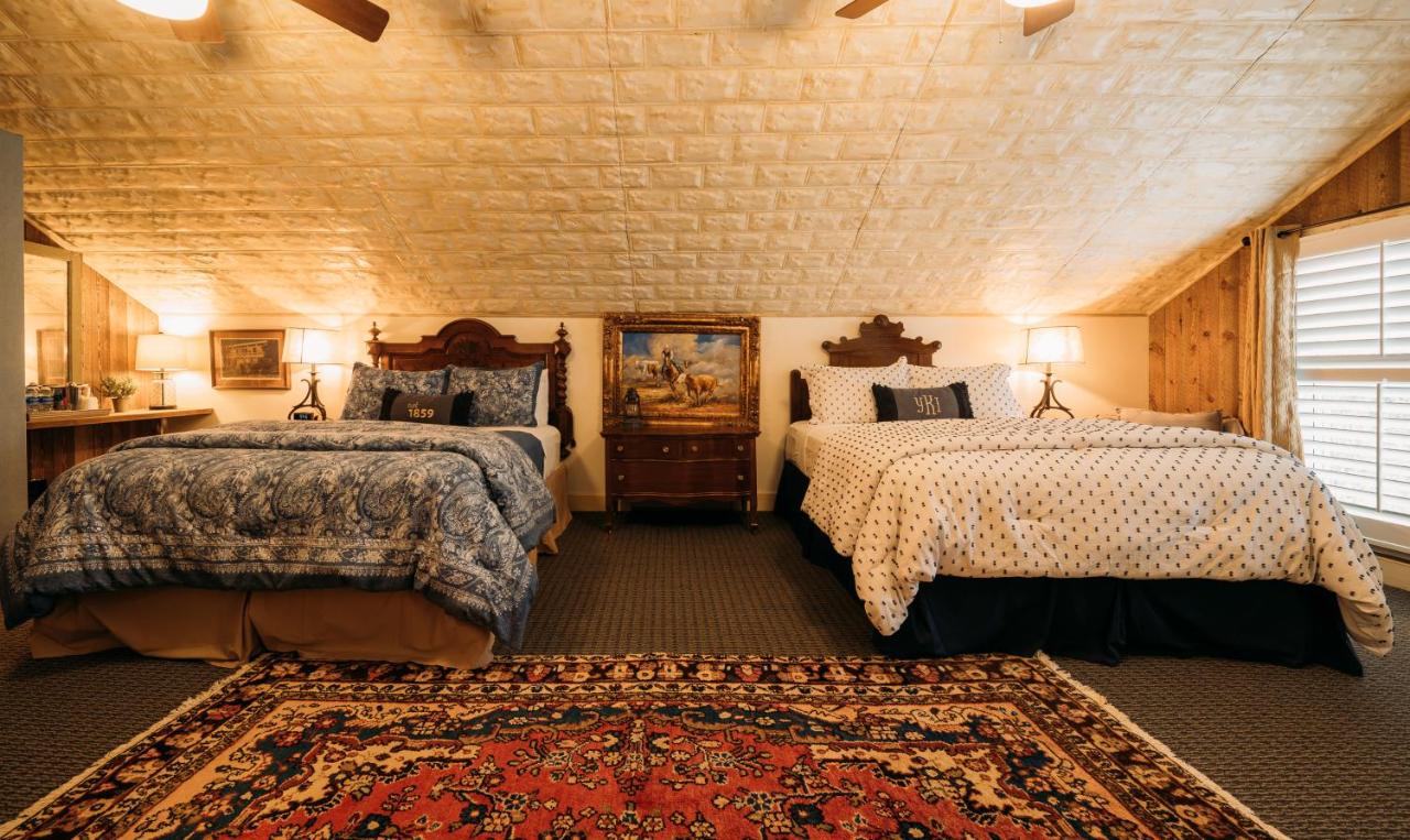 Deluxe Quadruple Room at The Kendall