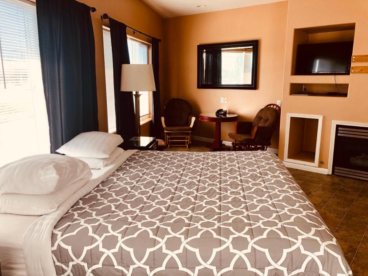  | Orca Inn Suites