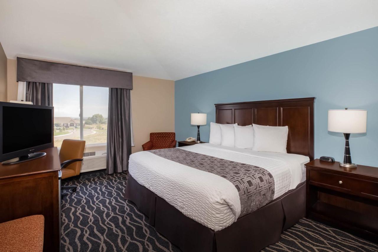 King Studio - Non-Smoking at Baymont by Wyndham Tri-Cities/Kennewick WA