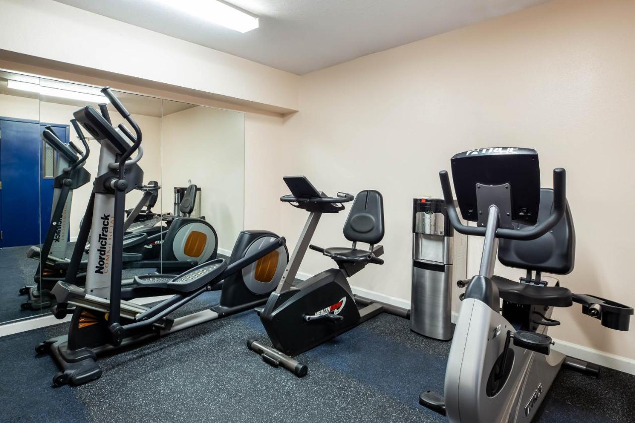 King Studio - Non-Smoking at Baymont by Wyndham Tri-Cities/Kennewick WA