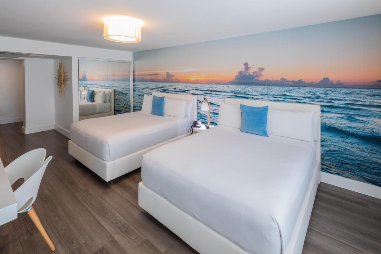 Deluxe Villa Room with Two Queen Beds at President Hotel