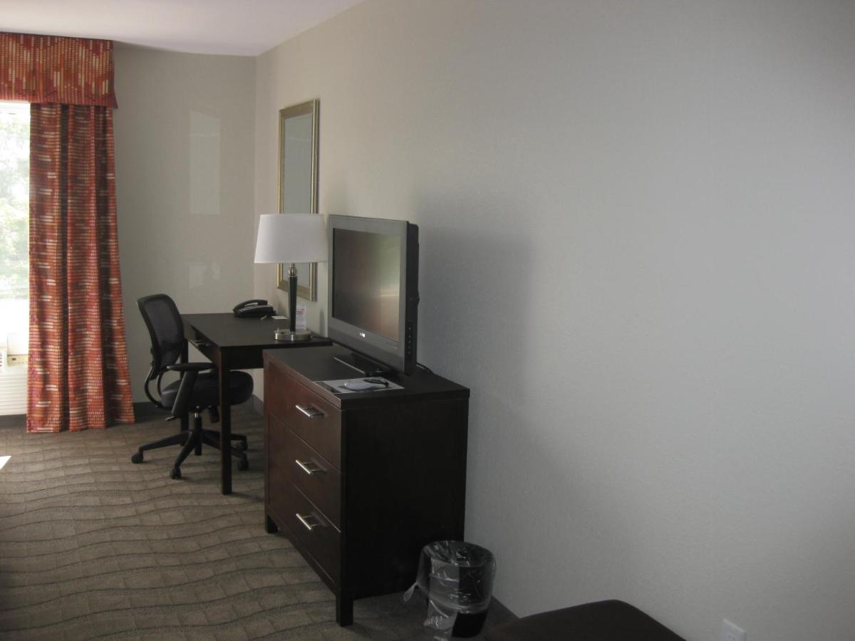 Studio King Suite with Sofa Bed at Country Inn & Suites by Radisson, Dearborn, MI