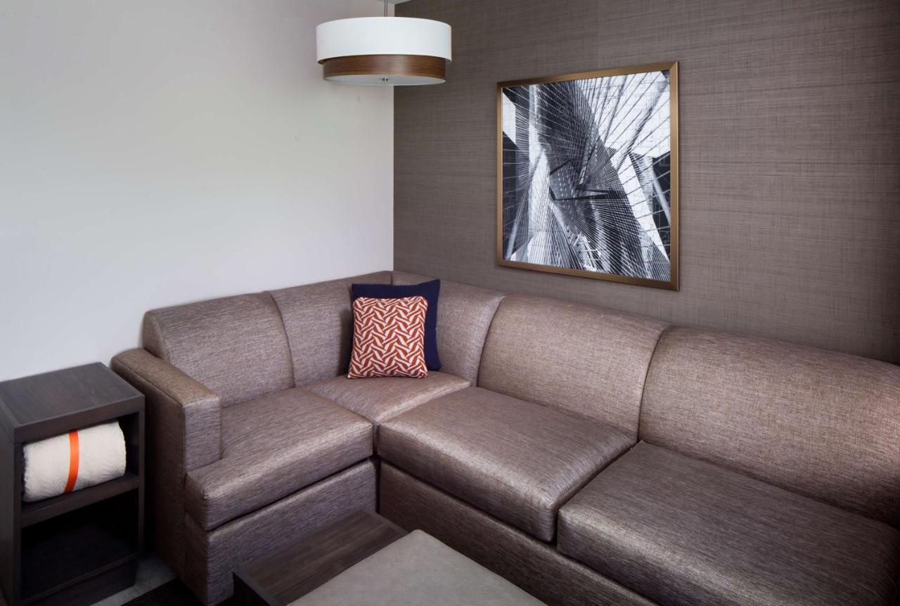 Queen Room with Two Queen Beds at Hyatt Place Poughkeepsie / Hudson Valley