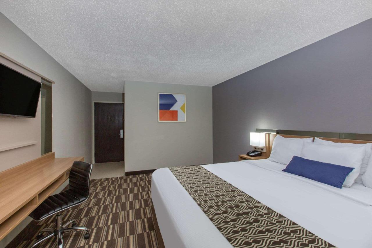 Queen Room with Two Queen Beds - Accessible Non-Smoking at Microtel Inn & Suites by Wyndham Augusta/Riverwatch