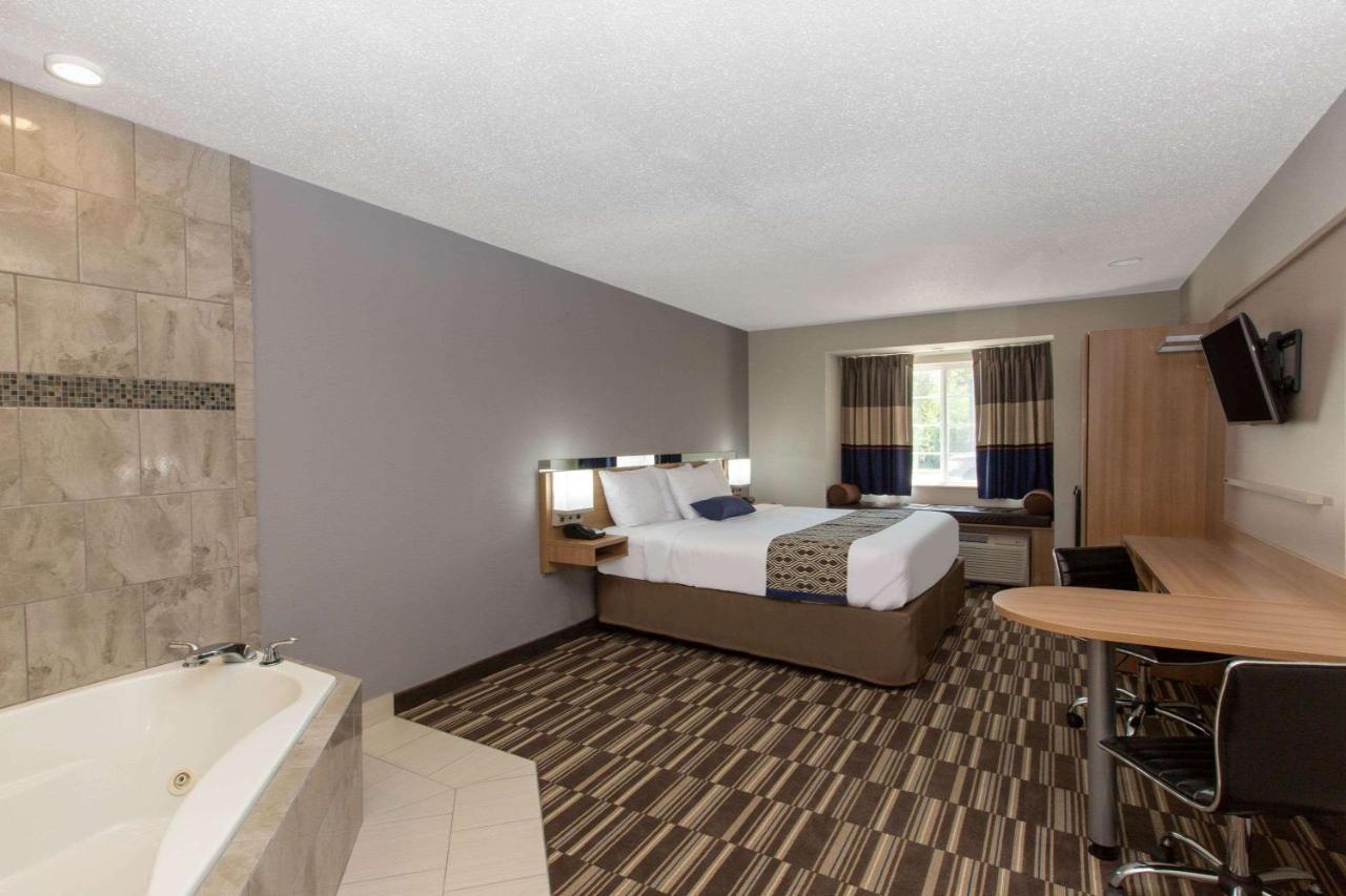 Deluxe King Suite - Non-Smoking at Microtel Inn & Suites by Wyndham Augusta/Riverwatch