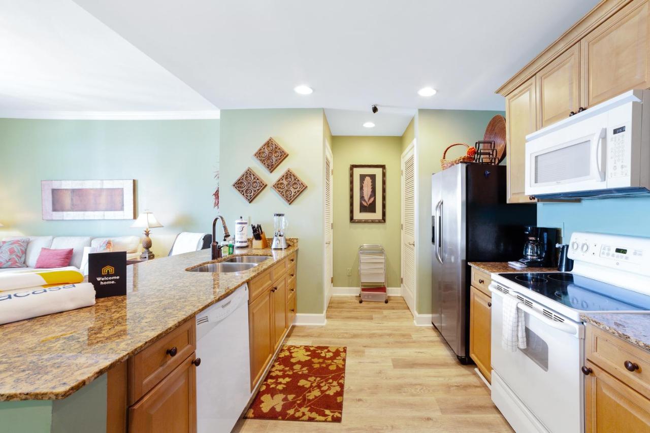 | Holiday Inn Club Vacations at Bay Point Resort