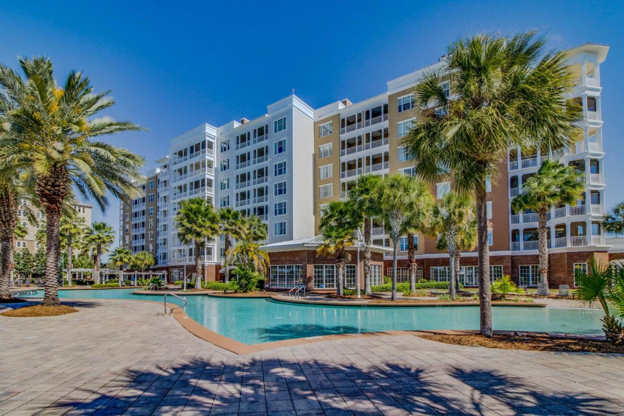 | Holiday Inn Club Vacations at Bay Point Resort