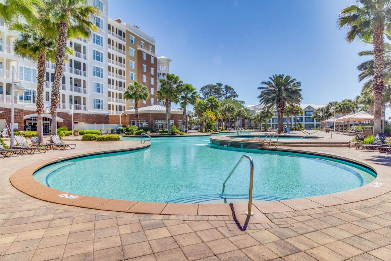 | Holiday Inn Club Vacations at Bay Point Resort