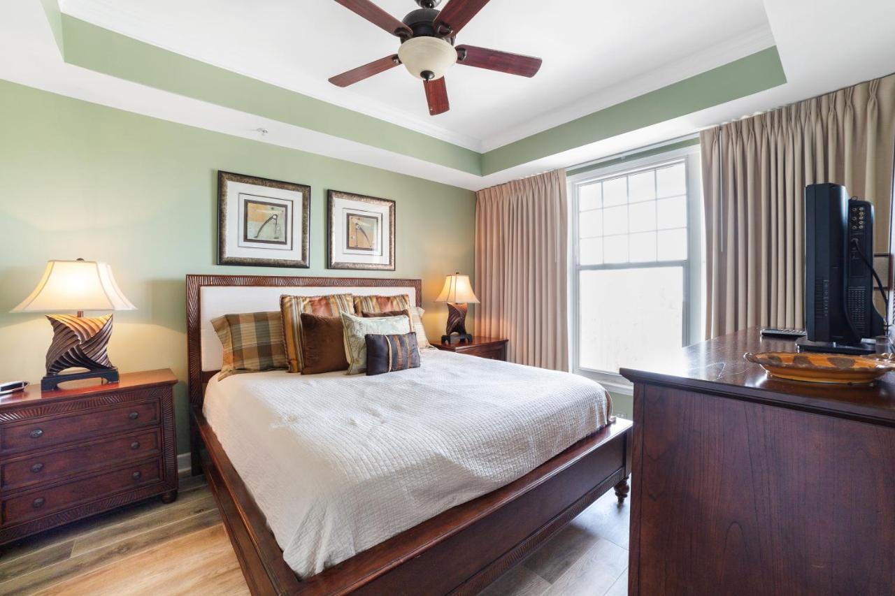 | Holiday Inn Club Vacations at Bay Point Resort