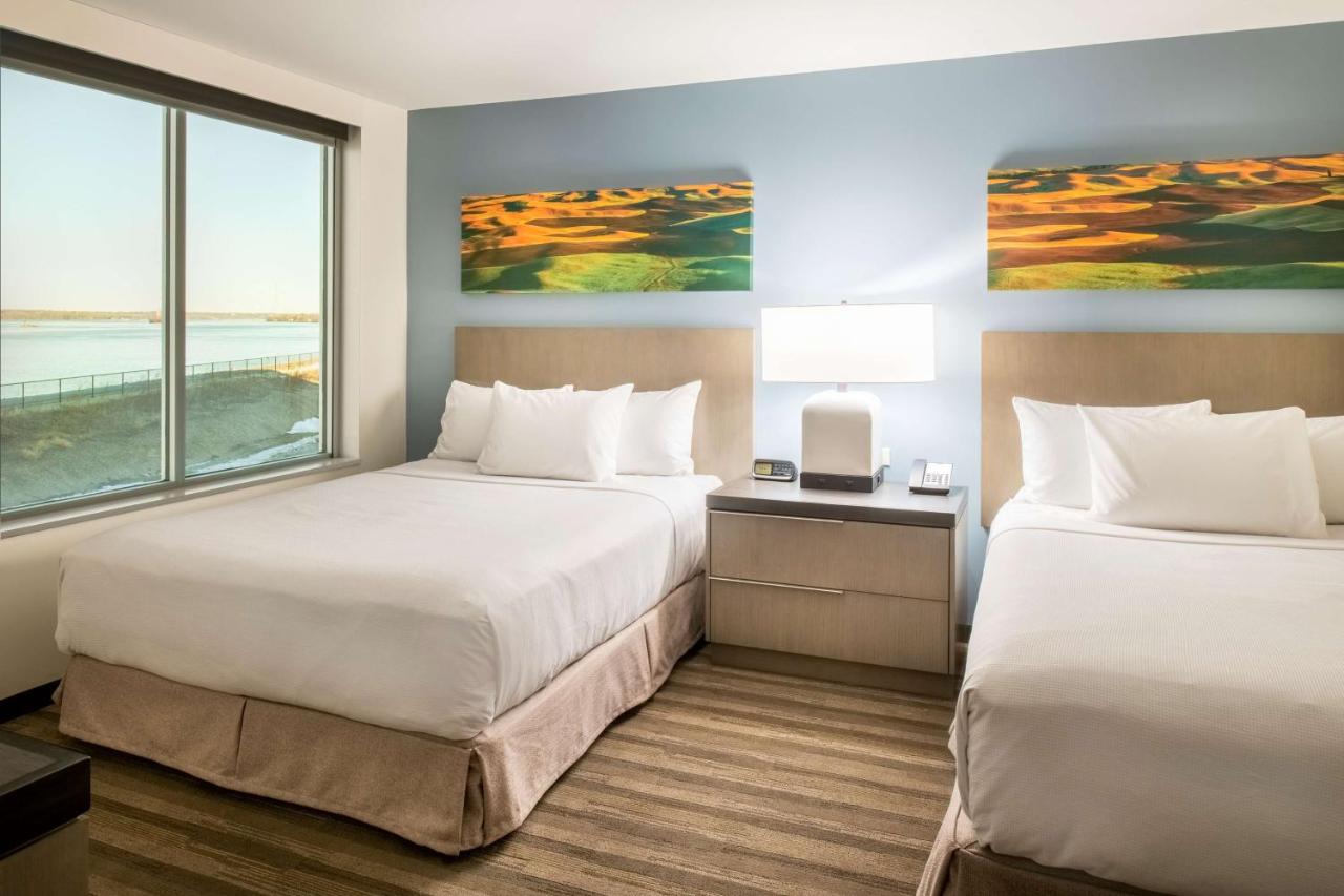 One-Bedroom Suite at Hyatt House East Moline Quad Cities