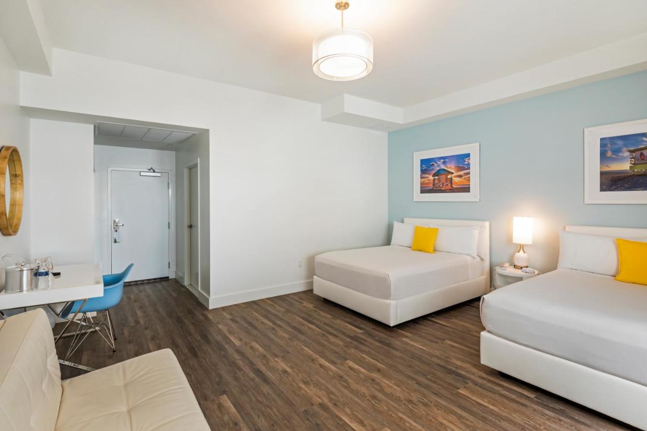 Superior Quadruple Room at President Hotel Villa