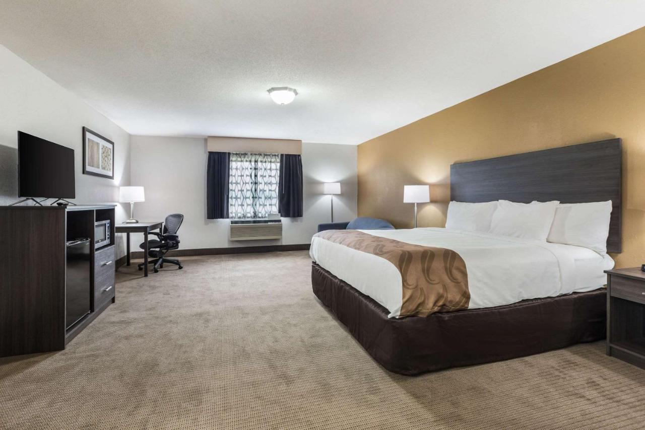 King Suite with Sofa Bed - Non-Smoking at Quality Inn