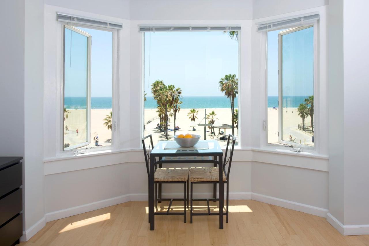 Oceanfront Studio at Air Venice on the Beach