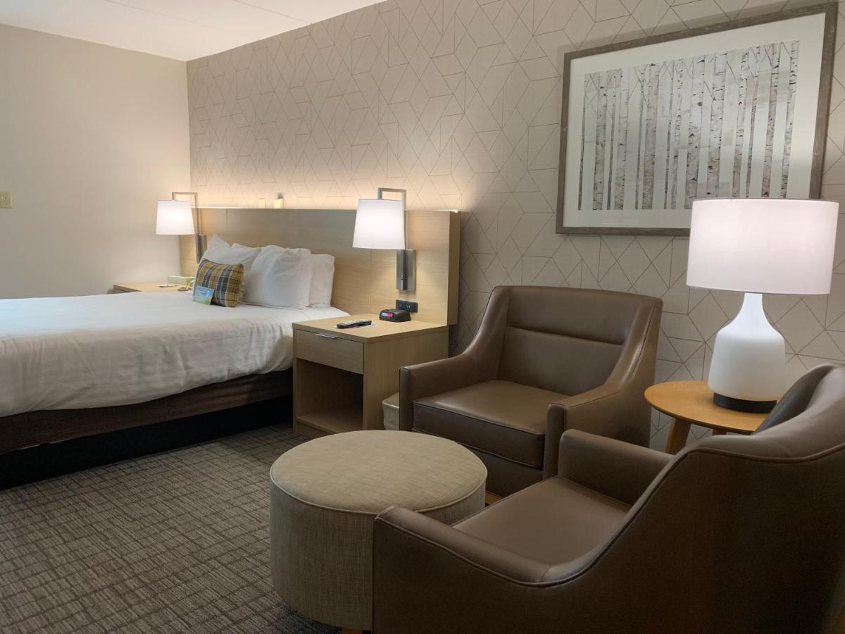 Studio Suite with Two Queen Beds - Non-Smoking at Days Inn & Suites by Wyndham Duluth by the Mall