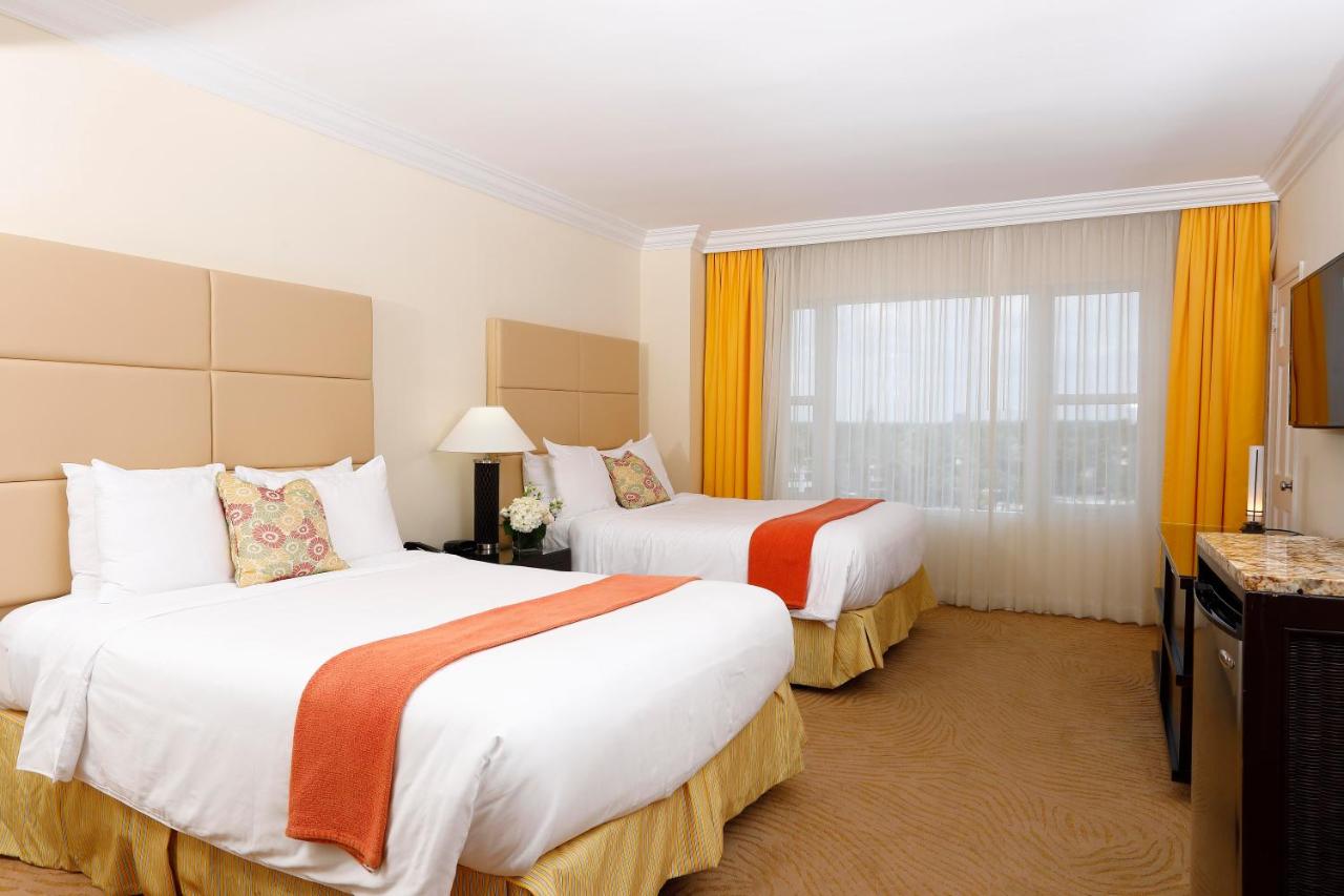 Standard Double Room at Sea View Hotel, Bal Harbour, On The Ocean