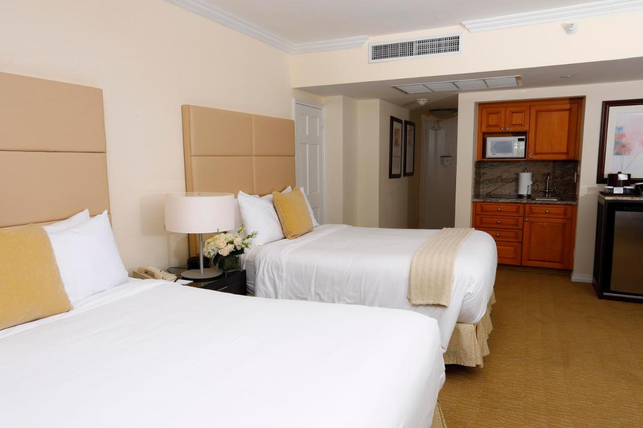 Junior Suite Double Beds with Kitchenette at Sea View Hotel, Bal Harbour, On The Ocean
