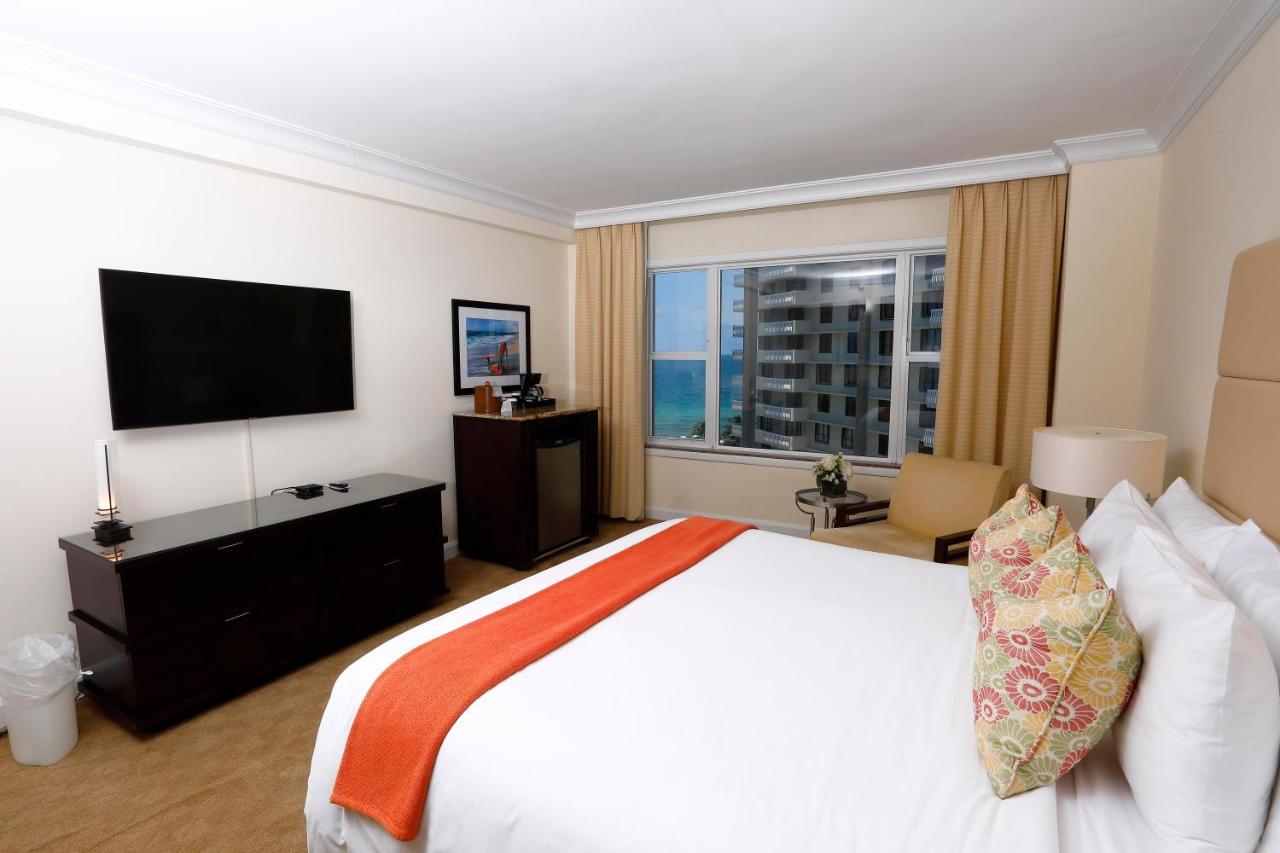 Double Room with Partial Ocean View at Sea View Hotel, Bal Harbour, On The Ocean