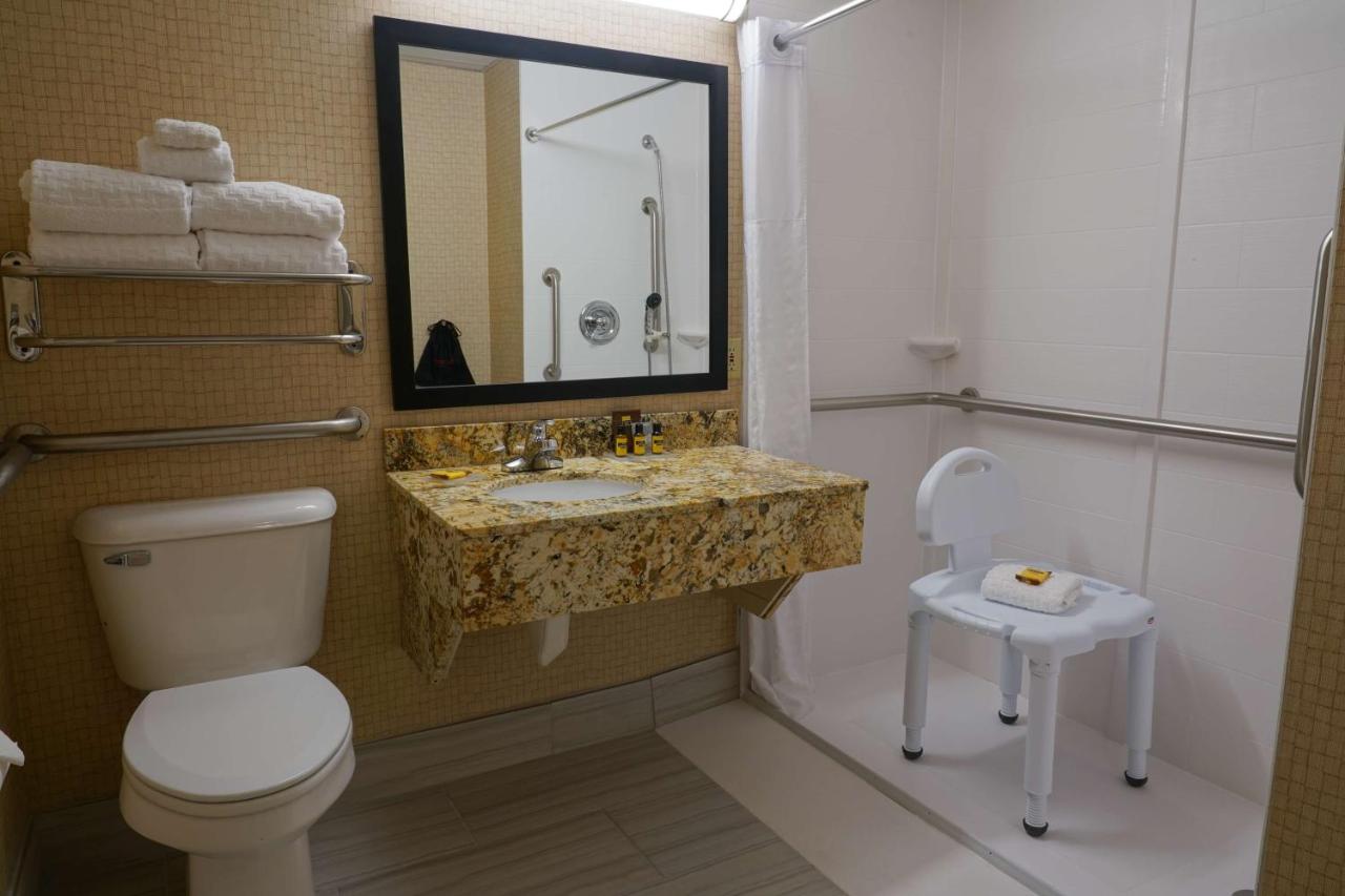 Queen Room with Two Queen Beds - Mobility Accessible with Roll-in Shower at Best Western Plus Morristown Conference Center Hotel