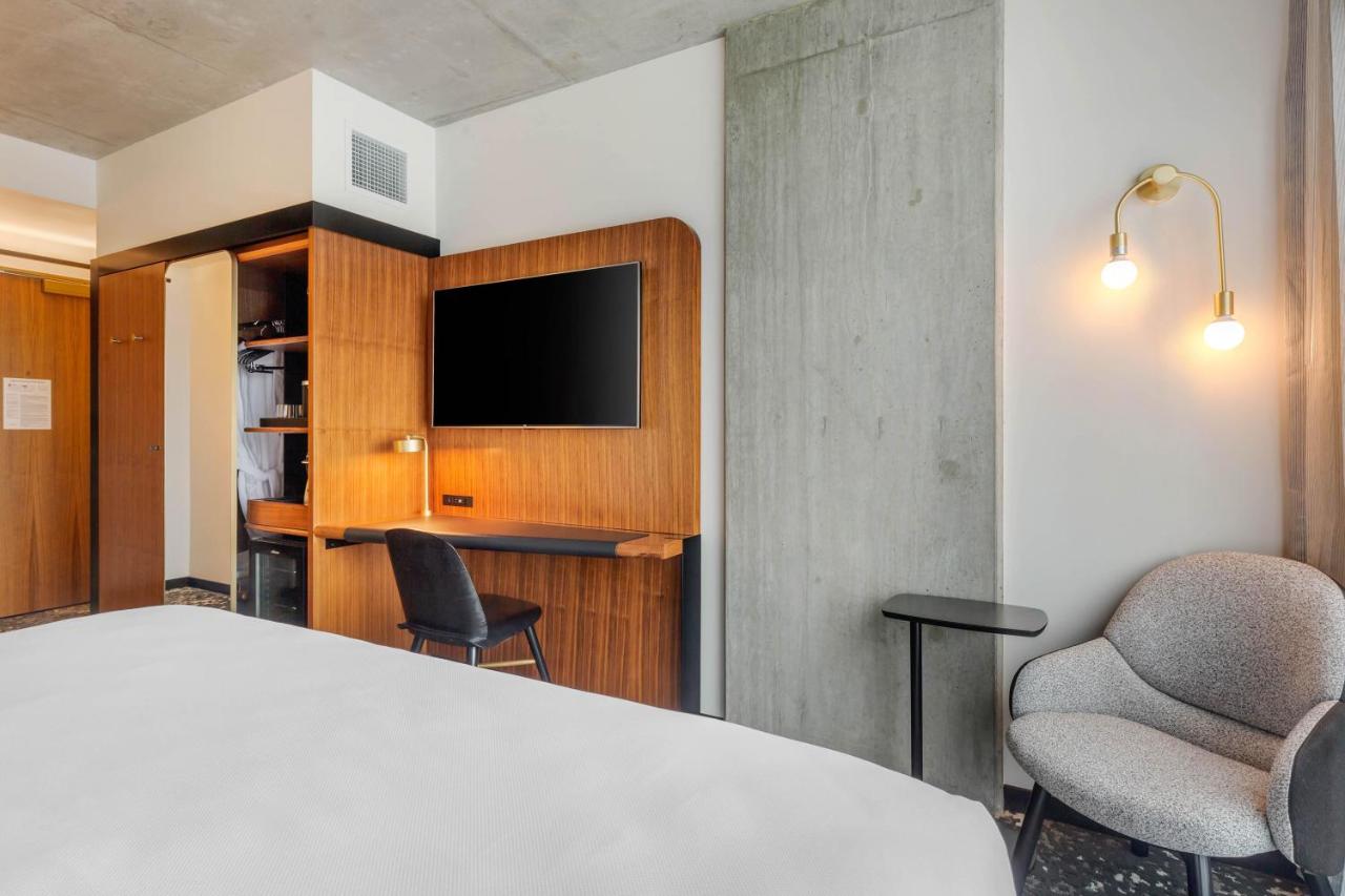 King Room - Hearing Accessible/Non-Smoking at Cambria Hotel Boston Downtown - Seaport