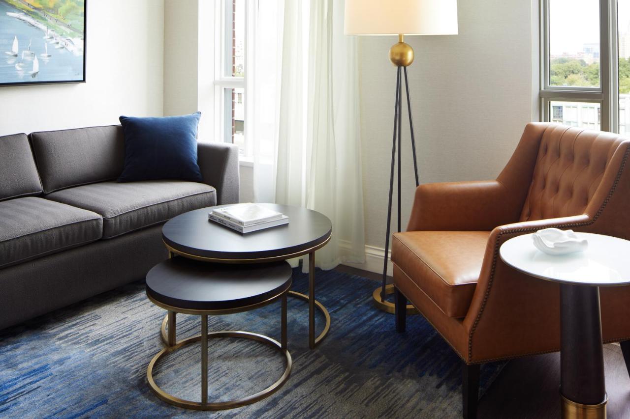 Charles View Studio King at The Whitney Hotel