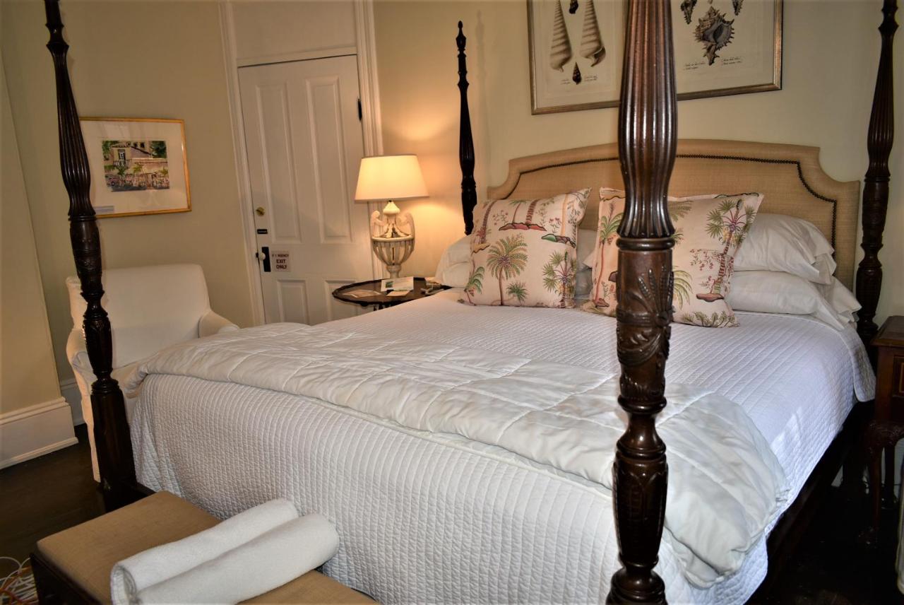 Deluxe Single Room C at Simonton Court Historic Inn & Cottages