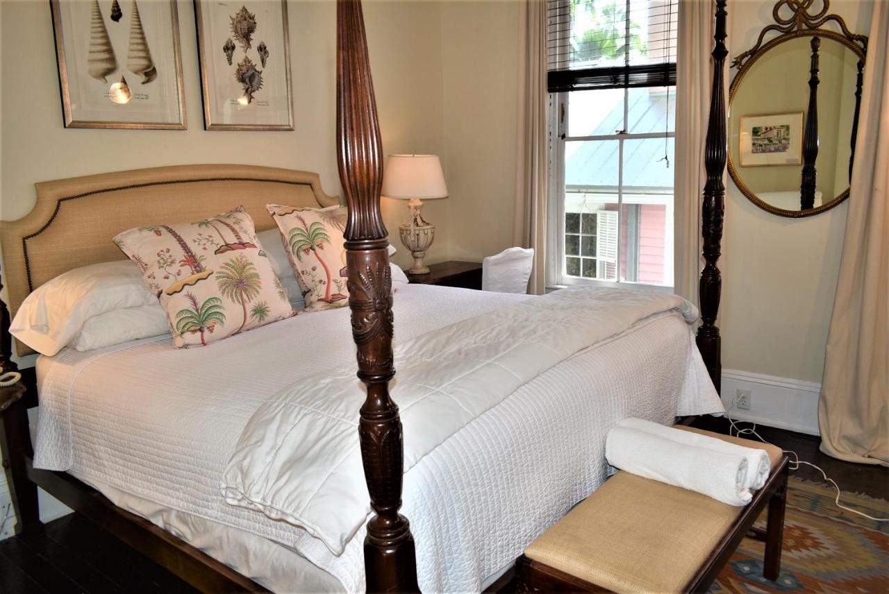 Deluxe Single Room C at Simonton Court Historic Inn & Cottages