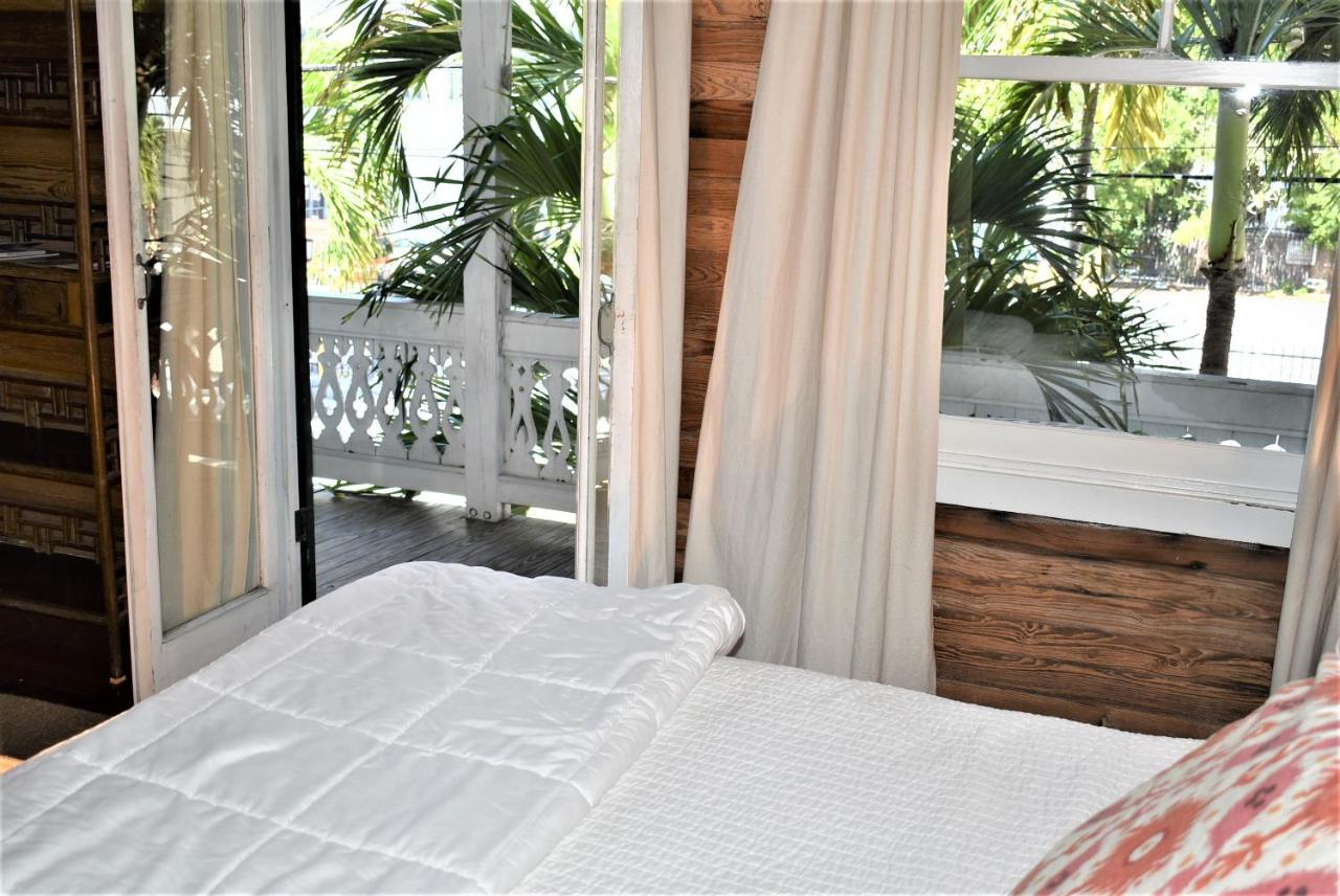 King Room A at Simonton Court Historic Inn & Cottages