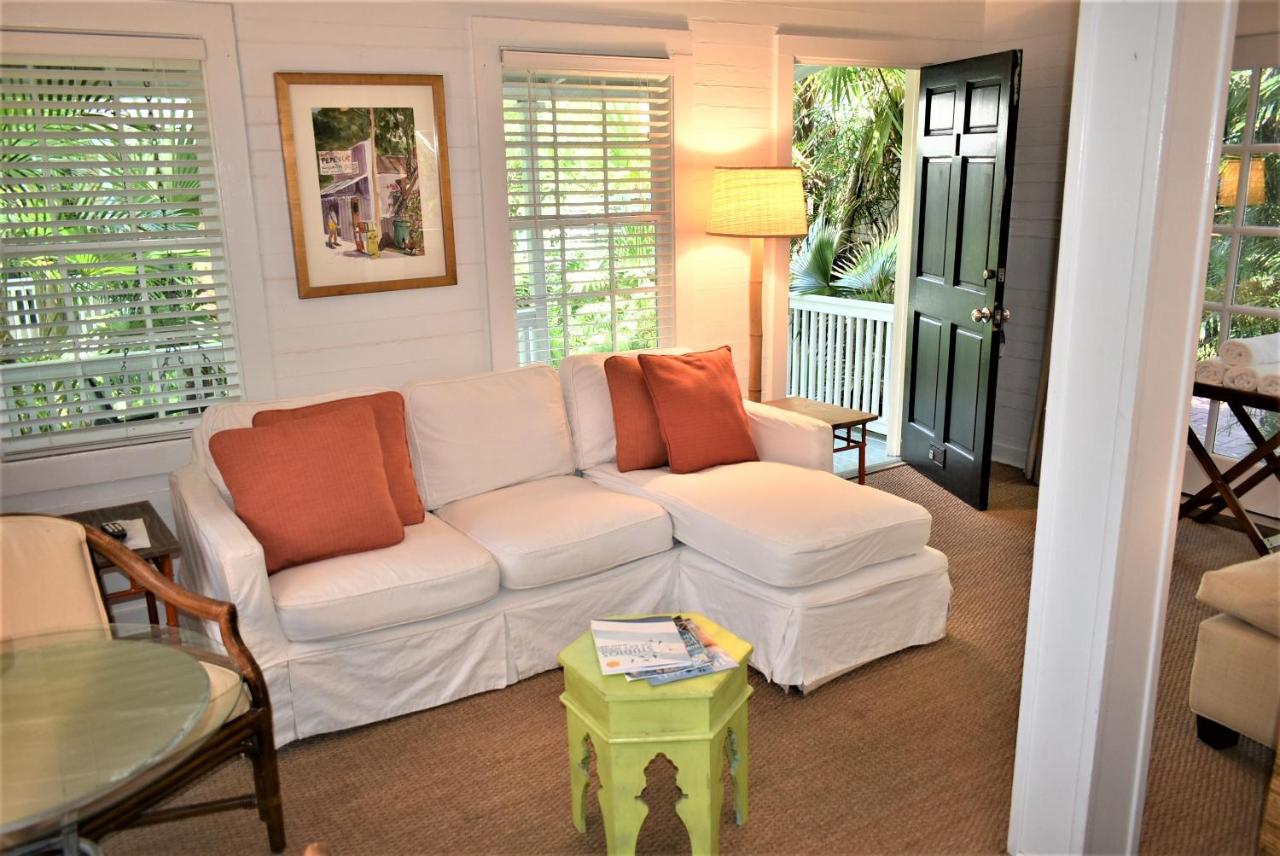 Standard Cottage A at Simonton Court Historic Inn & Cottages