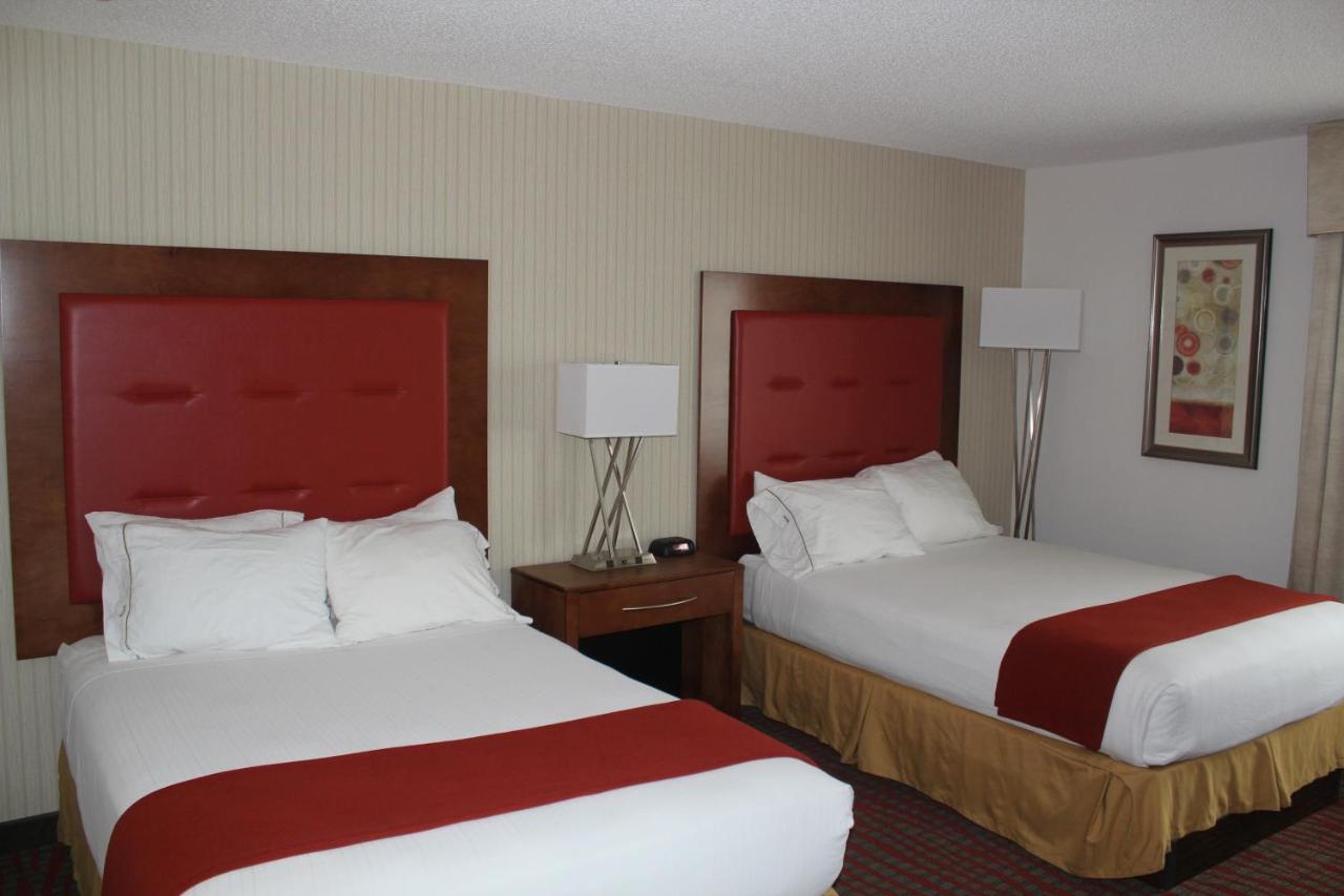 Queen Room with Two Queen Beds at Holiday Inn Express & Suites Milford, an IHG Hotel