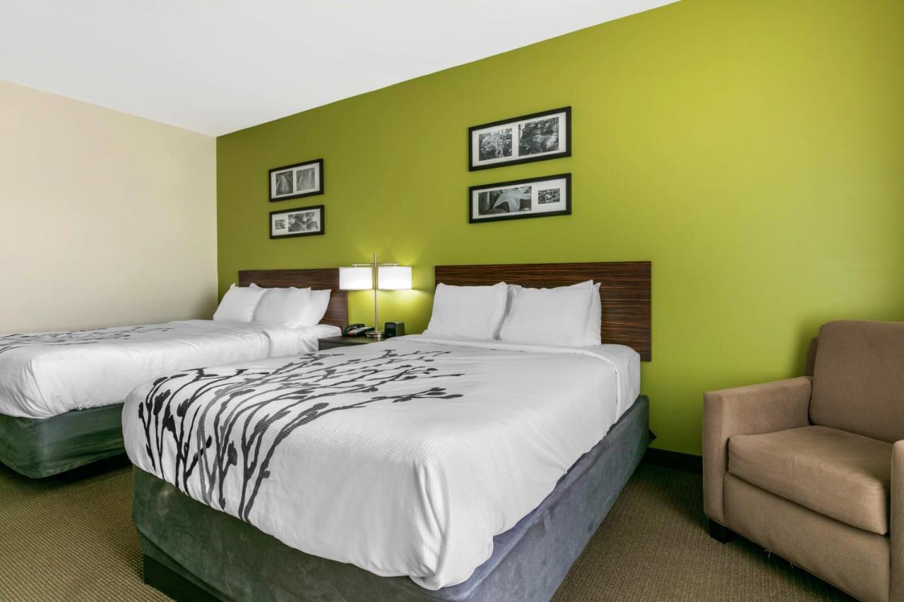 Queen Room with Two Queen Beds at Sleep Inn & Suites Columbia I-65
