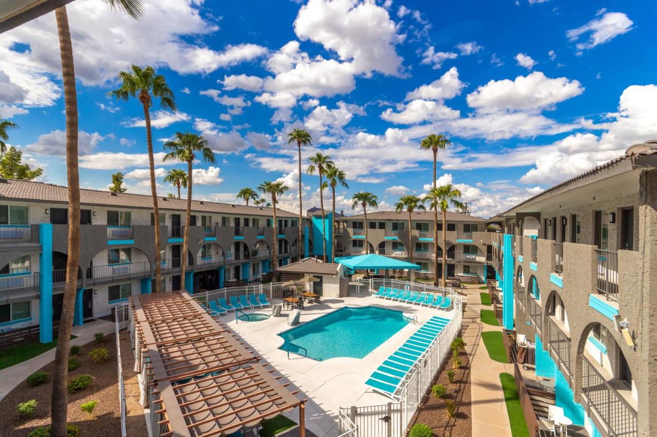 Hotel Bixby Scottsdale, BW Signature Collection