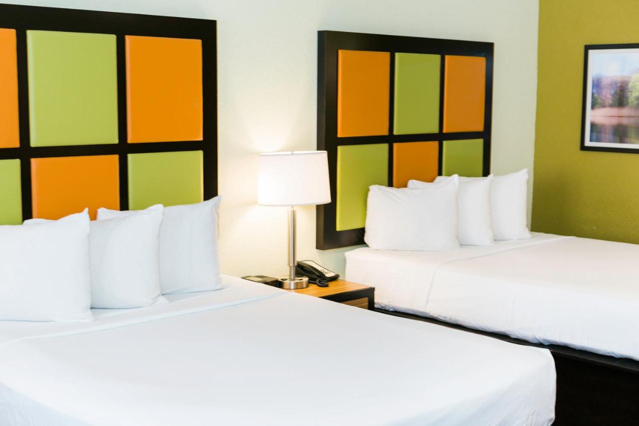 Queen Room with Two Queen Beds - Non Smoking at The Flagler Inn