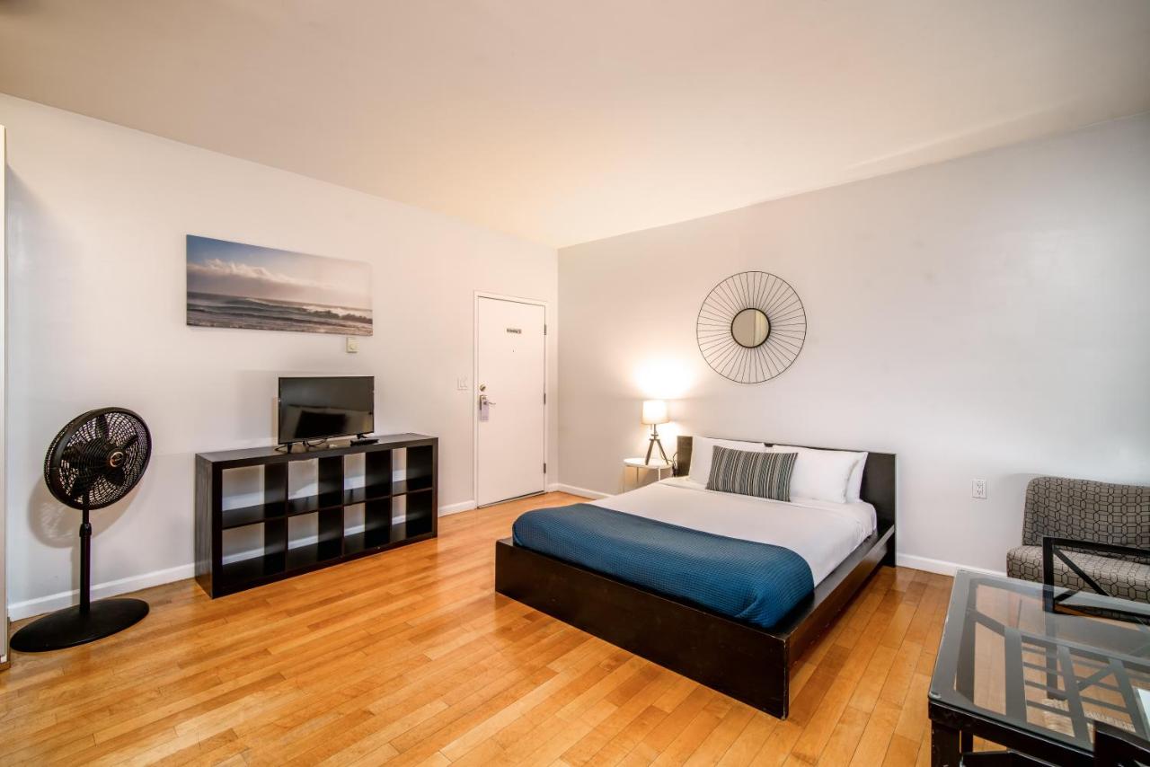 Studio with Partial Ocean View at Air Venice on the Beach
