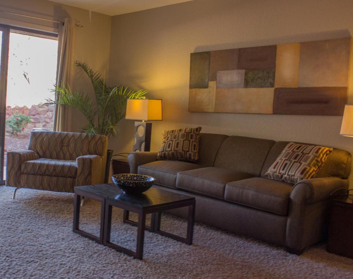 Deluxe Two-Bedroom Suite at Adobe Village Inn